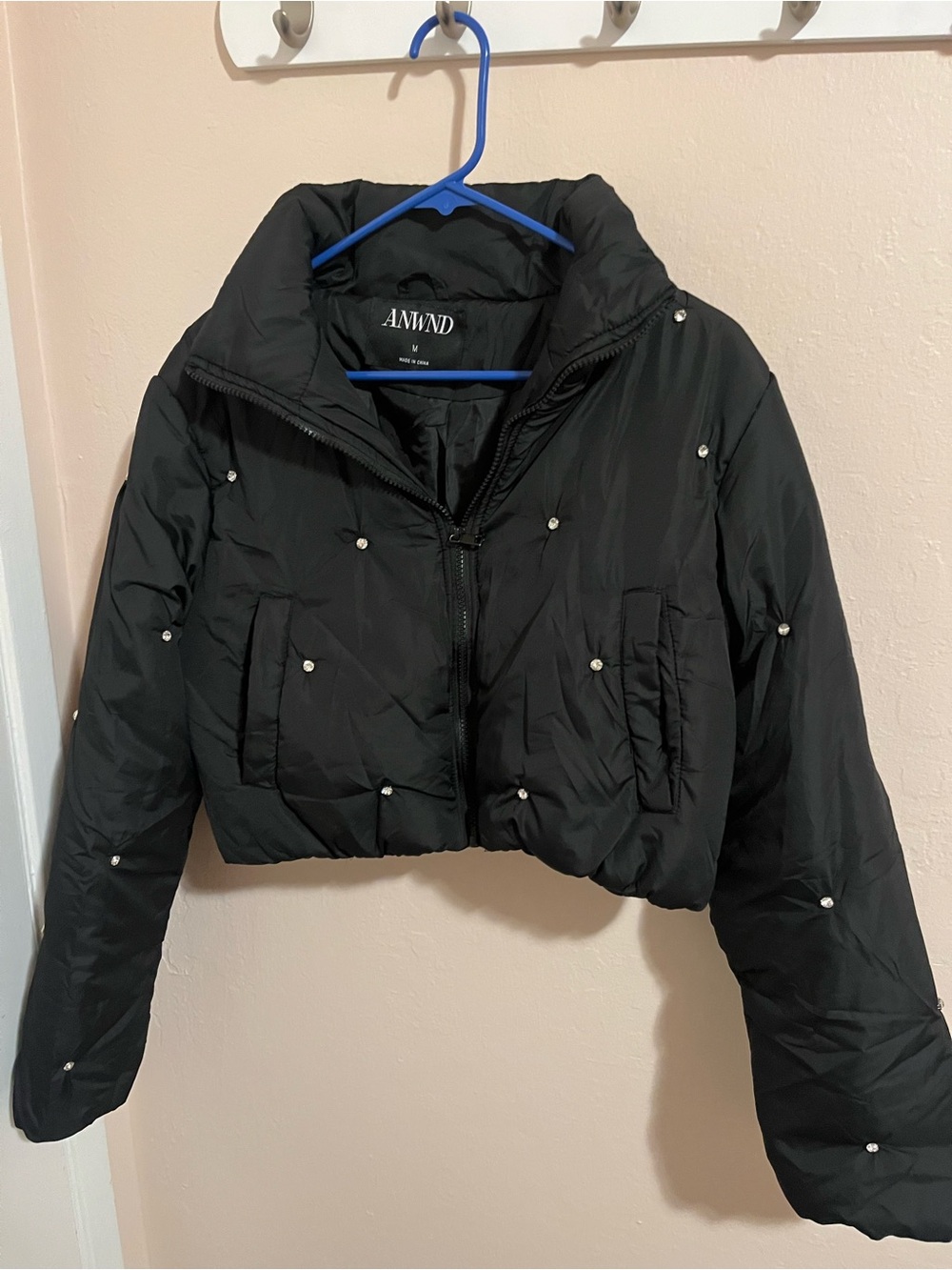 ANWND Women's Black Cropped Puffer Jacket with Stud Embellishments